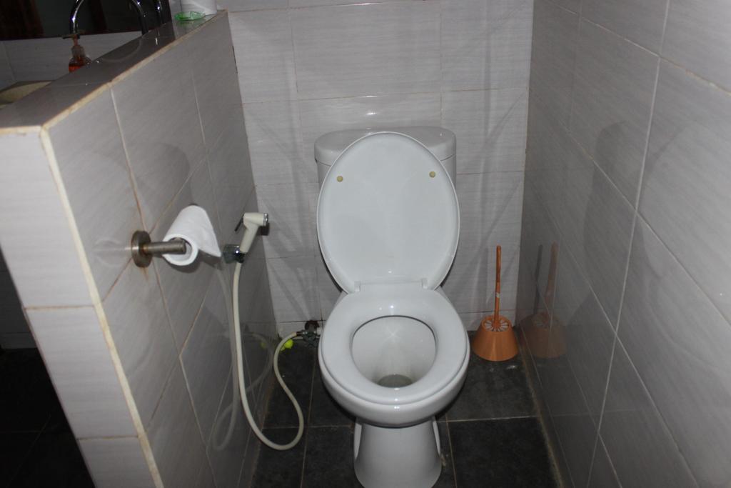 Albany Home Stay Kuta  ภายนอก รูปภาพ