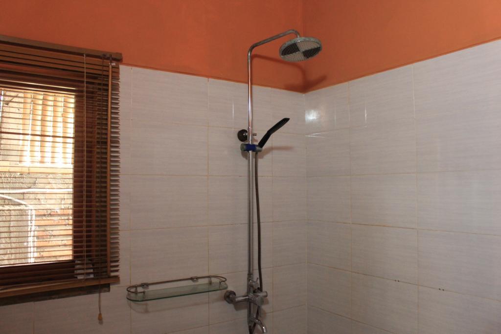 Albany Home Stay Kuta  ภายนอก รูปภาพ