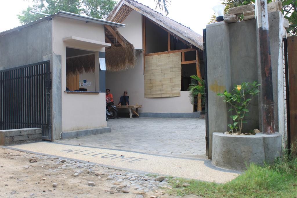 Albany Home Stay Kuta  ภายนอก รูปภาพ
