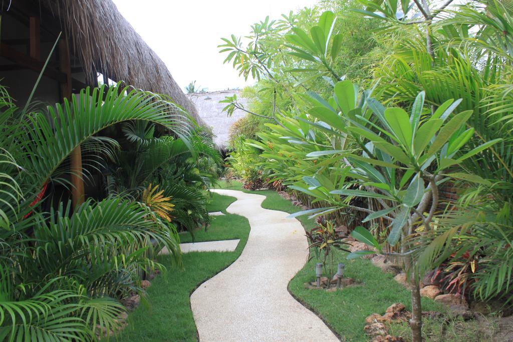 Albany Home Stay Kuta  ภายนอก รูปภาพ