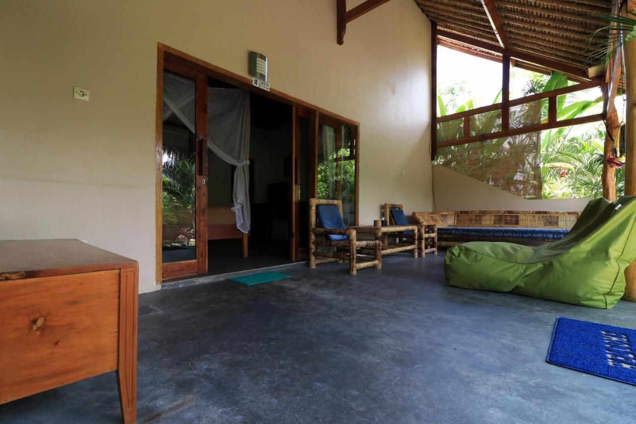 Albany Home Stay Kuta  ภายนอก รูปภาพ