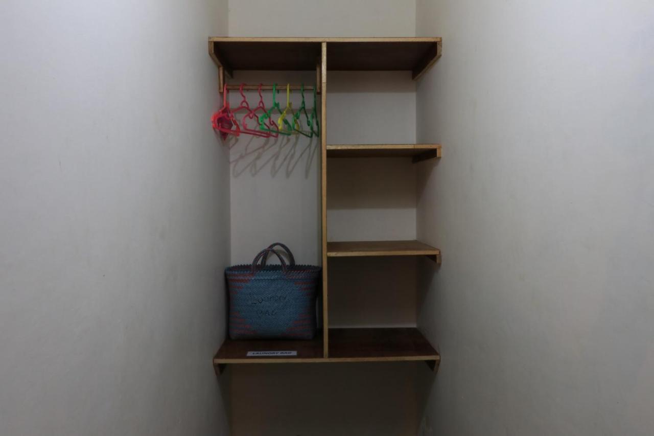 Albany Home Stay Kuta  ภายนอก รูปภาพ